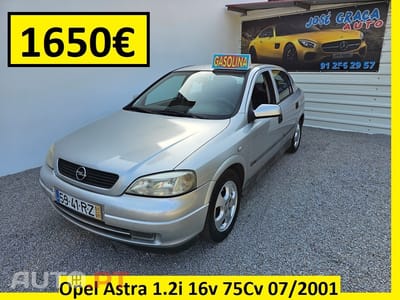 Opel Astra 1.2 Club