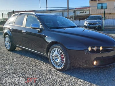 Alfa Romeo 159 Sportwagon 2.0 JTDm Distinctive P.Sport+