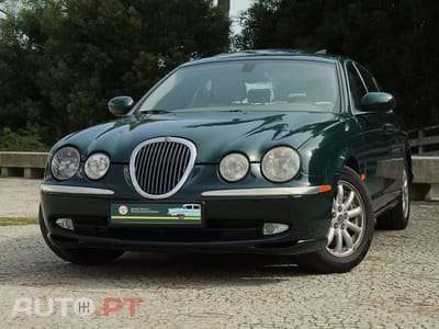 Jaguar S-Type 2.5 V6 Executive