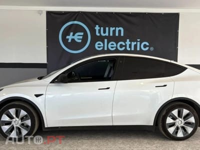 Tesla Model Y Long Range Tração Integral