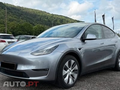 Tesla Model Y RWD