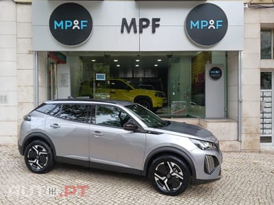 Peugeot E-2008 50 kWh Allure Pack