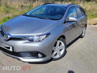 Toyota Auris Touring Sports Carrinha