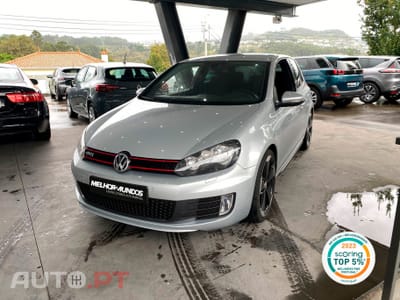 Volkswagen Golf 2.0 GTI