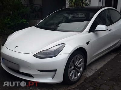 Tesla Model 3 Long Range AWD Dual Motor