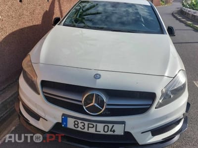 Mercedes-Benz A 180 d AMG Line