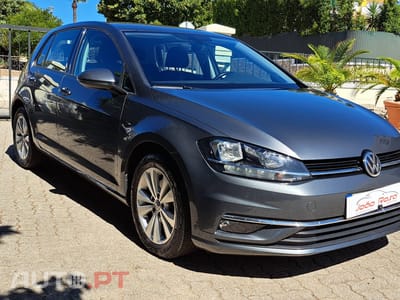 Volkswagen Golf 1.6 TDI DSG  Confortline