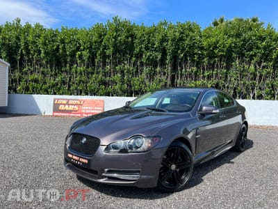 Jaguar XF 2.7 D V6 Luxury
