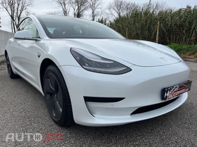 Tesla Model 3 Tração Traseira