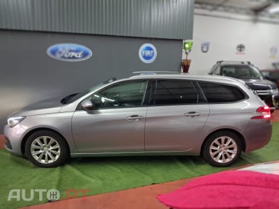Peugeot 308 SW 1.2 PureTech Style