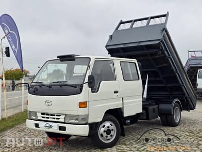 Toyota Dyna 250 (31BUE4) 3.5