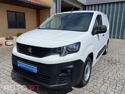 Peugeot Partner 1.6 HDI CARPLAY   100CV