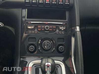Peugeot 3008 2000 hybrid