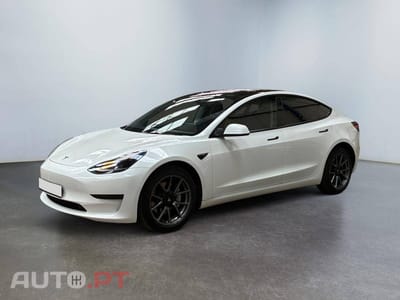 Tesla Model 3 Standard Range Plus RWD