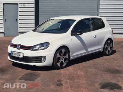 Volkswagen Golf 2.0 TSI GTI