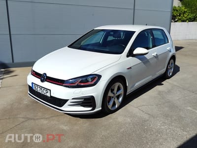 Volkswagen Golf 2.0 TSI GTI DSG
