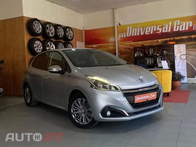 Peugeot 208 1.2 VTi SE Style