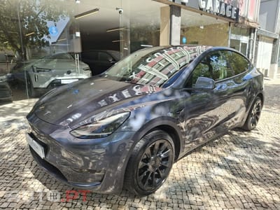 Tesla Model Y Long Range Tração Integral