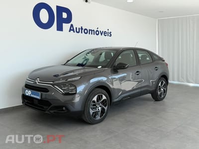 Citroen C4 Outro
