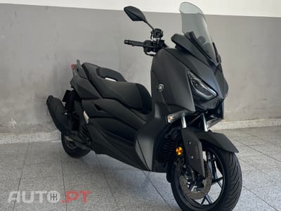 Yamaha X-Max 125