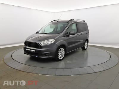 Ford Tourneo 1.0 EcoBoost Titanium