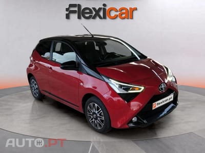 Toyota Aygo 1.0 VVti Exclusive Red