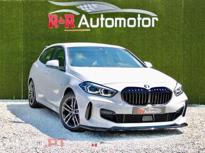 BMW 118 i Pack Desportivo M Auto