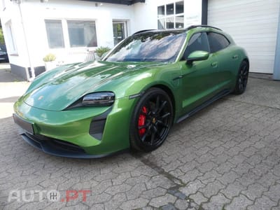 Porsche Taycan ST GTS
