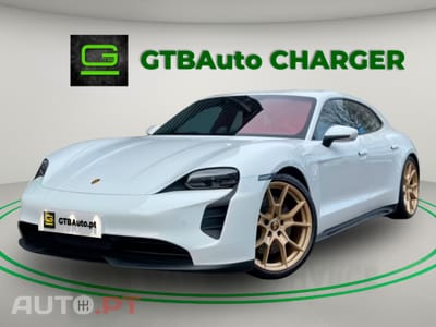 Porsche Taycan GTS I.V.A DEDUTIVEL 