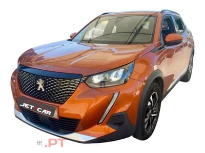 Peugeot 2008 1.2 PureTech Allure