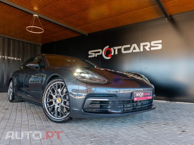 Porsche Panamera 4 E-Hybrid