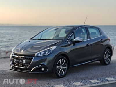 Peugeot 208 1.2 PureTech Allure EAT6
