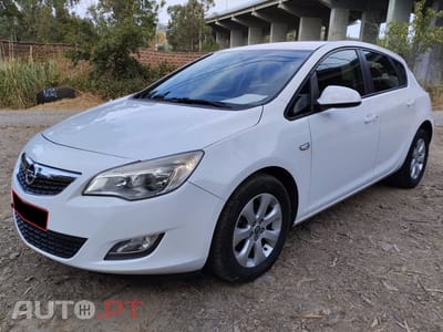 Opel Astra 1.4 T Selection GPL
