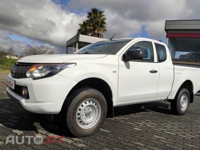 Mitsubishi L200 2.4 DI-D CD Invite Space Cab 3L 4WD