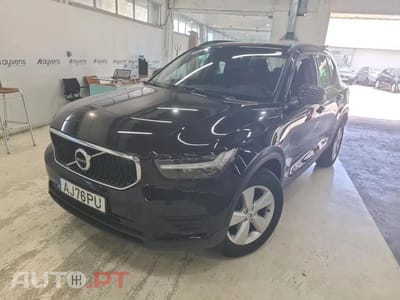 Volvo XC40 1.5 T2 Momentum Core