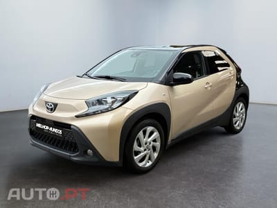 Toyota Aygo X 1.0 VVT-i S-CVT Dynamic