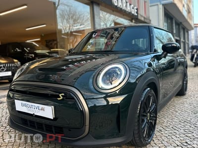 MINI Cooper Cooper SE Resolute Edition
