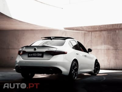 Alfa Romeo Giulia 2.2 D Veloce Q4 AT8