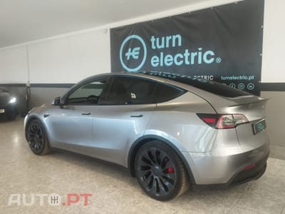 Tesla Model Y Performance Dual Motor AWD