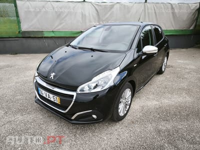 Peugeot 208 1.6 BlueHDi Style
