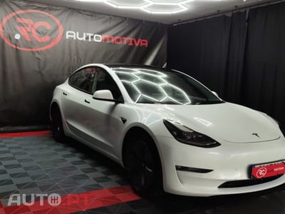 Tesla Model 3 Performance Tração Integral
