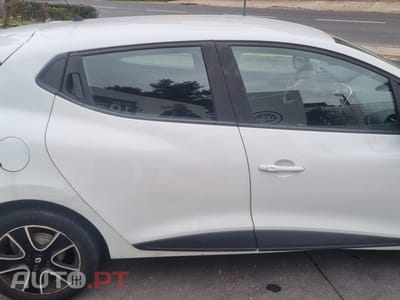 Renault Clio var