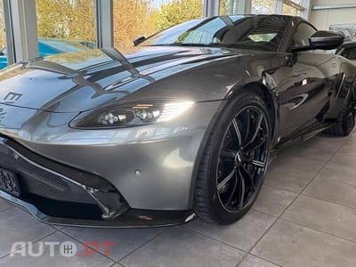 Aston Martin Vantage Coupé V8