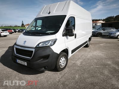 Peugeot Boxer 2.0 BlueHDi 335 L3H3 Pro