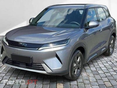 BYD Atto 2 1.5 DM-i Active