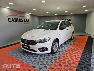 Fiat Tipo 1.3 M-Jet Lounge