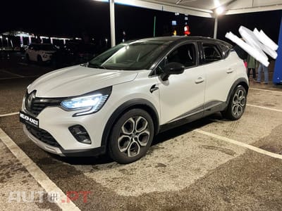 Renault Captur 1.6 E-Tech Zen