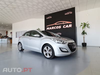 Hyundai i30 1.6 CRDi STyle J17