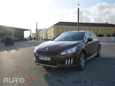 Peugeot 508 2.0 HDi Hybrid4 2-Tronic