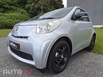 Toyota iQ 1.0 VVT-i Essential+AC